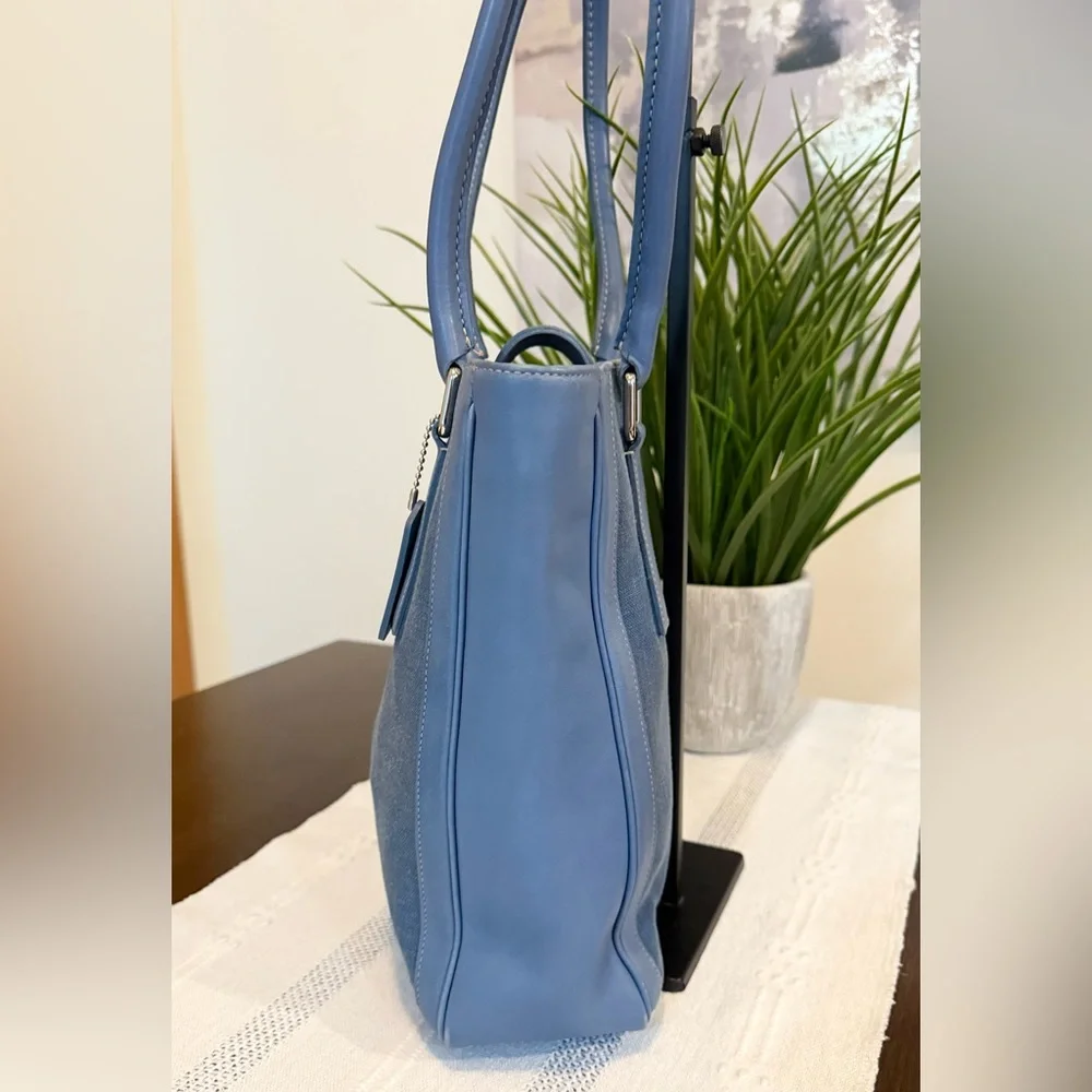 Coach Vintage Blue Bonnie Cashin Linen/Leather Shoulder Bag